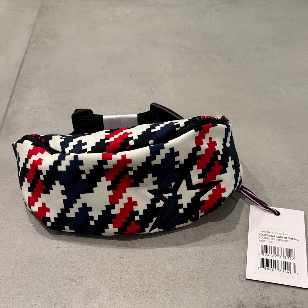 Perfect Moment SKI ⛷️ ⭐️ Bum Belt Bag